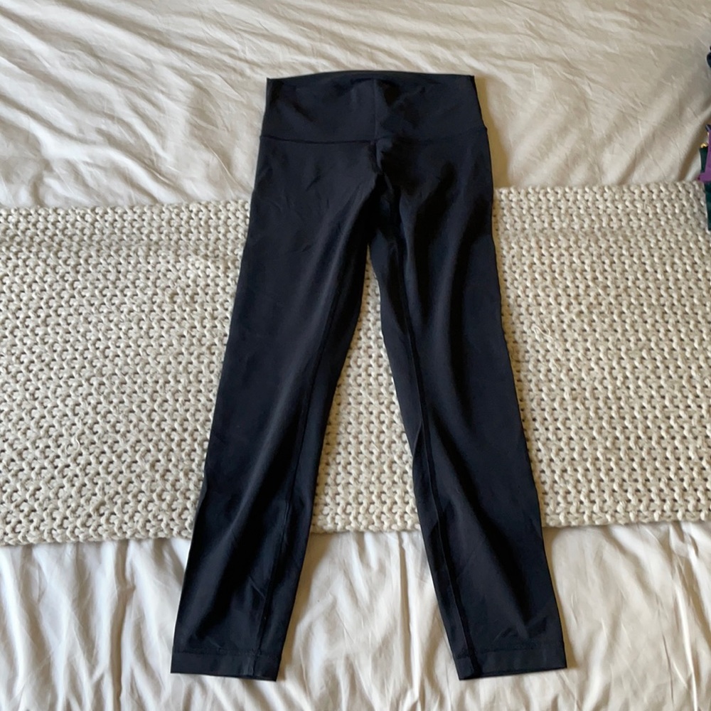 Lululemon Wunder Under High Rise Luxtreme 7/8 like new